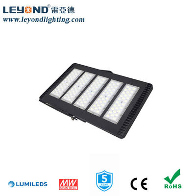 CE ROHS certified IP66 240W Outdoor LED Flood Lights 160Lm/w Outdoor Lighting Fixture 5 Years Warranty
