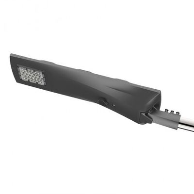 IP66 50W LED ไฟถนนพลังงานแสงอาทิตย์อัตราการถ่ายโอนพลังงานสูง 23%